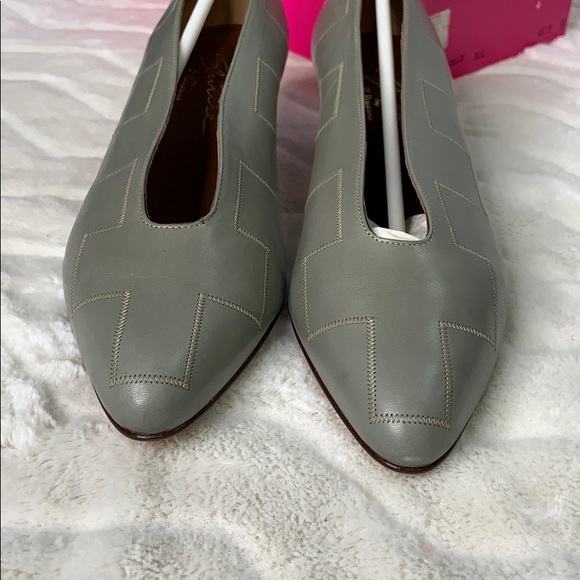 Shiftiest by D’ Rossana Pumps - Picture 4 of 8